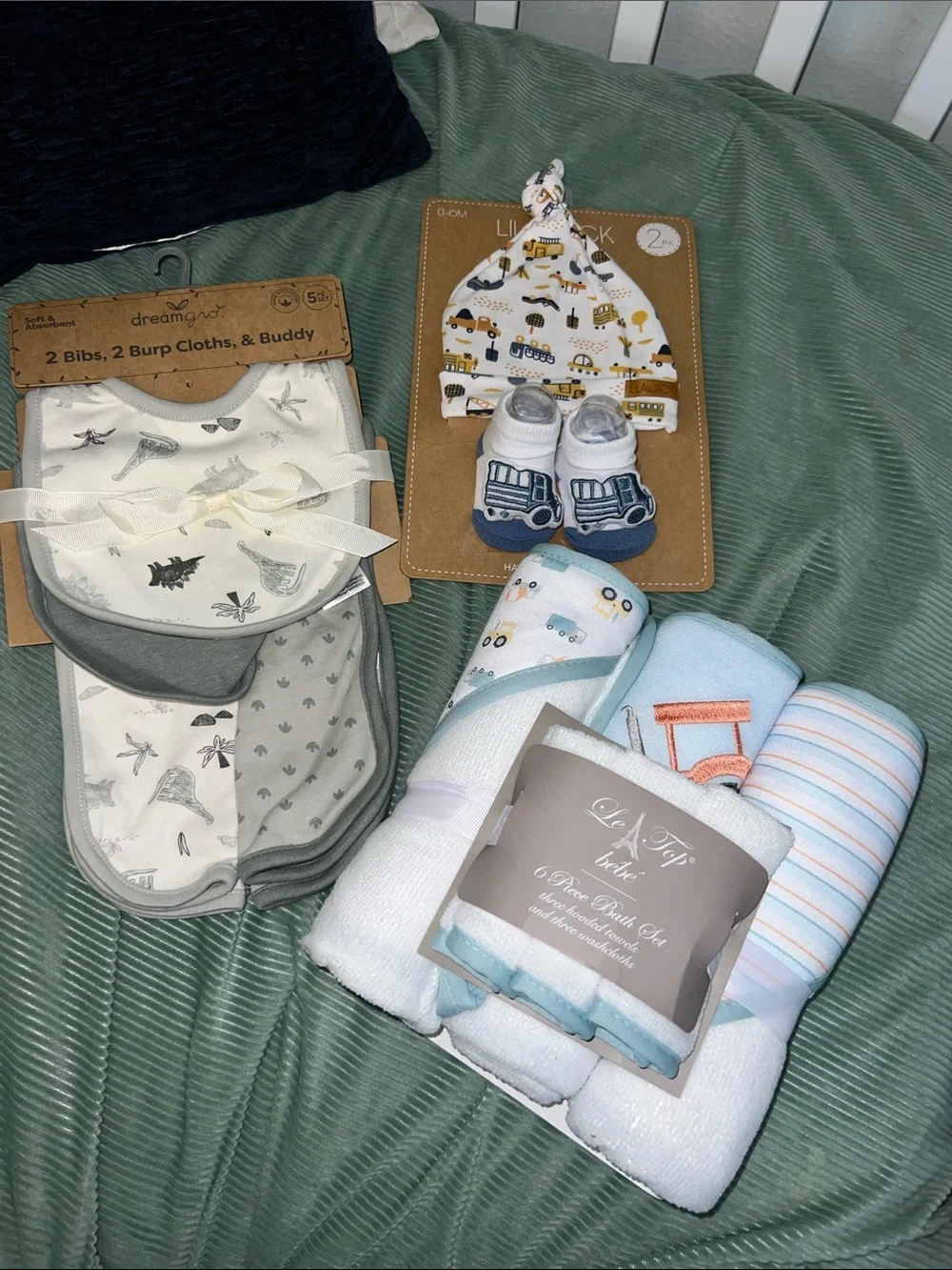 Dreamingor Neutral & Blue Baby Accessory Set - Bibs, Burp Cloths, Hat & Socks
